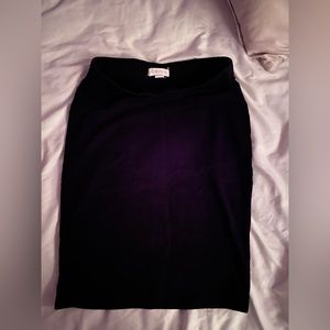 Forever 21 black skirt